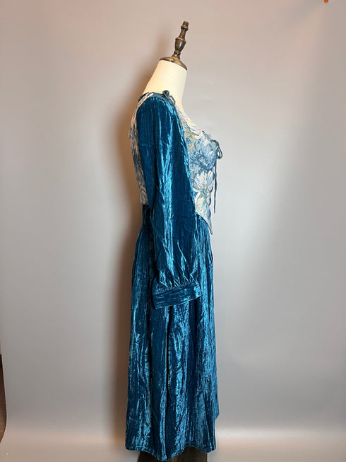 Gothic Blue Medieval Velvet Dress with Floral Corset and Long Sleeves – Gothic Medieval Dress Plus Size